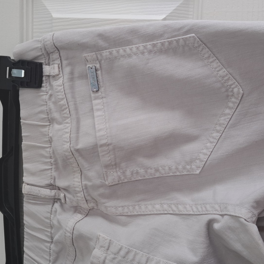 Jeans 6/20 - Picture 4 of 14